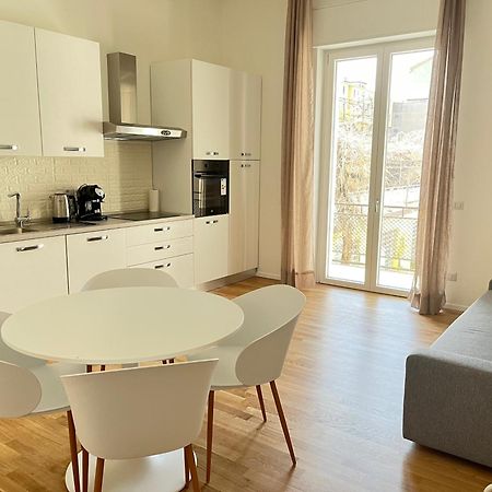 Apartamento La Casa Di Zoe - Bocconi, Navigli Milán Exterior foto